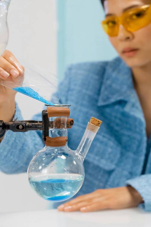 论文AI太高如何降低？别让工具绑架你的学术创造力